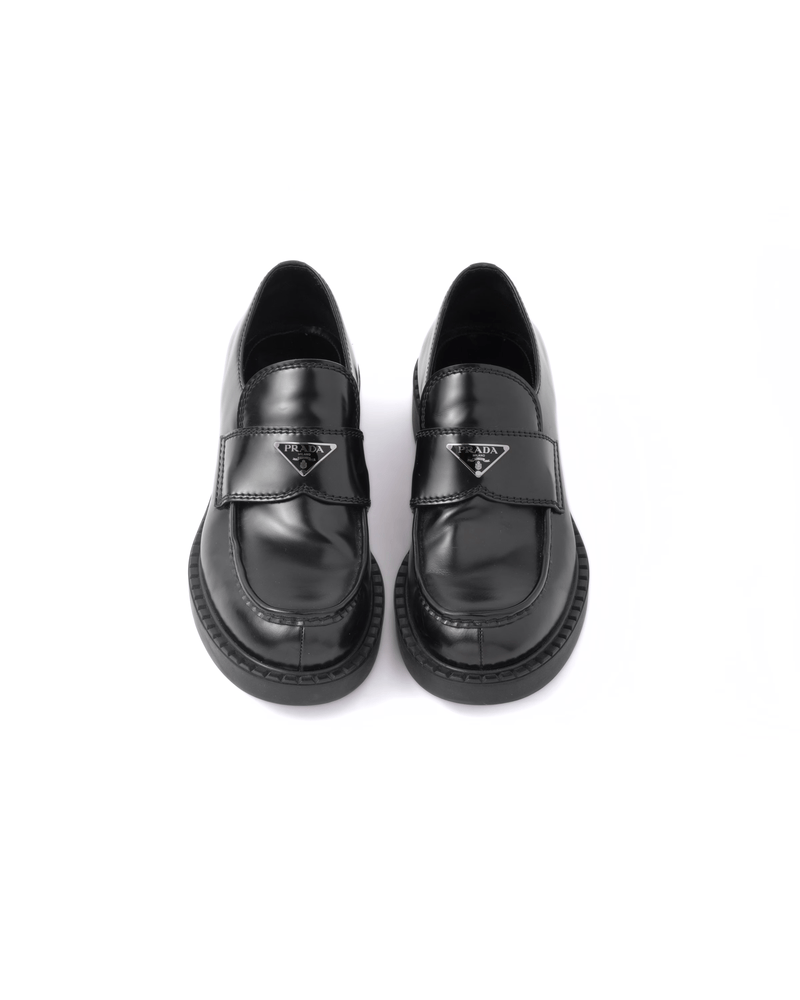 MOCASSINO CHOCOLATE IN PELLE SPAZZOLATA NERA