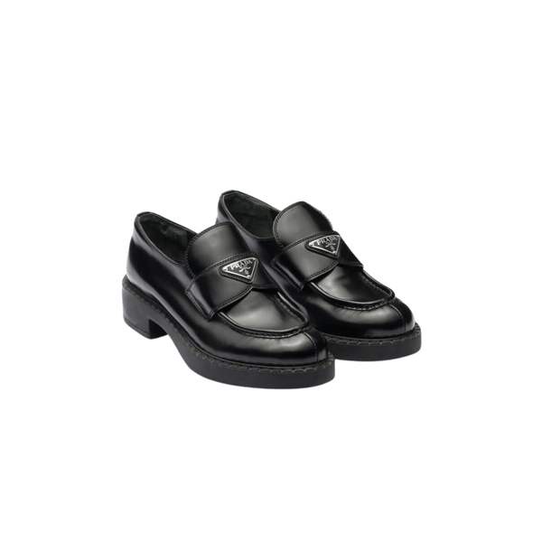 MOCASSINO IN PELLE NERO CON LOGO CLASSIC
