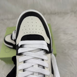 OFF WHT – Out Of Office (Bianche e Nere)