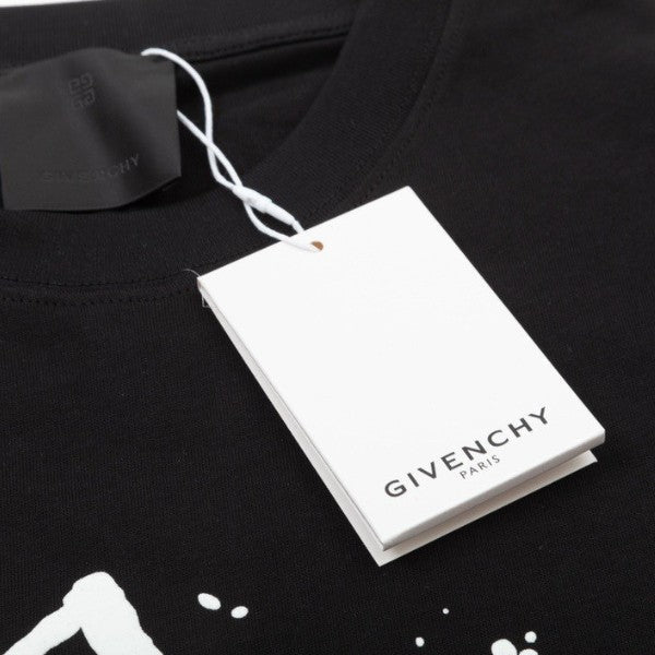 GVNCHY T-shirt