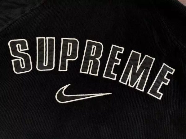 SPRM X NK Hoodie Supreme x Nike Arc Corduroy