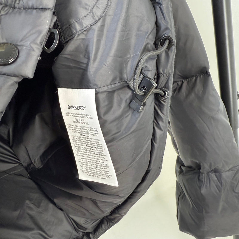 BRBRRY Jacket Black & Dark Theme