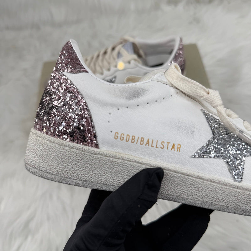 Ball Star con stella in glitter argento e talloncino in glitter rosa