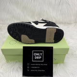 OFF WHT – Out Of Office (Bianche e Nere)