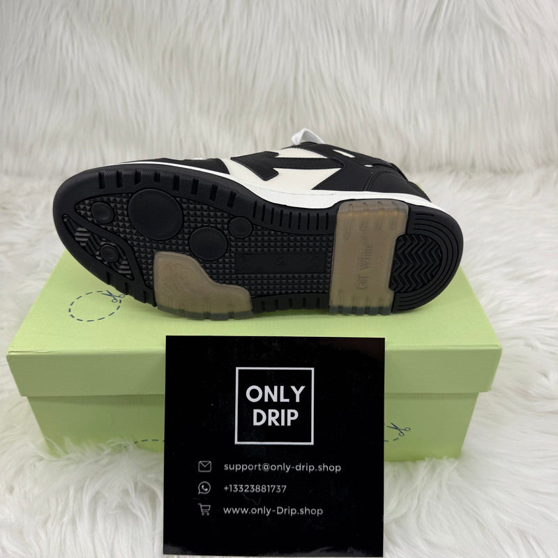 OFF WHT – Out Of Office (Bianche e Nere)