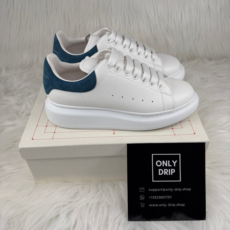 A.MCQ – WHITE/BLUE