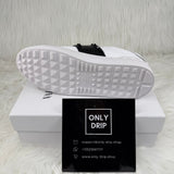 VLTN – ROCKSTUD UNTITLED CALFSKIN WITH MATCHING STUDS