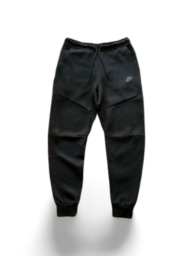 TECH FLEECE – BLACK (completa)