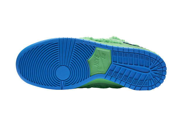 SB DNK LOW X GRATEFUL D – GREEN BEAR