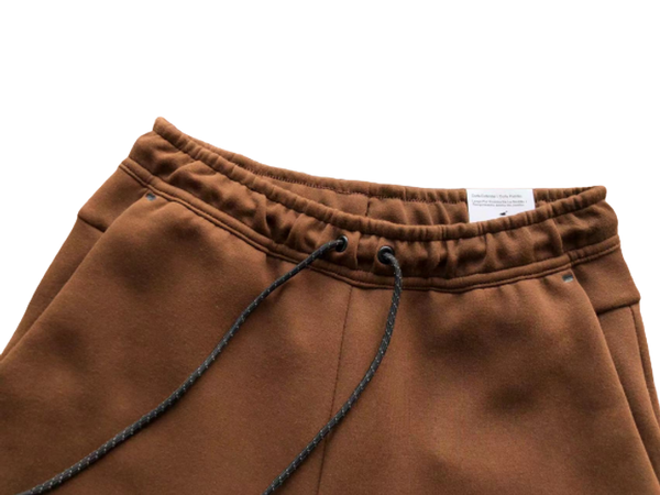 NK TECH SHORTS – BROWN