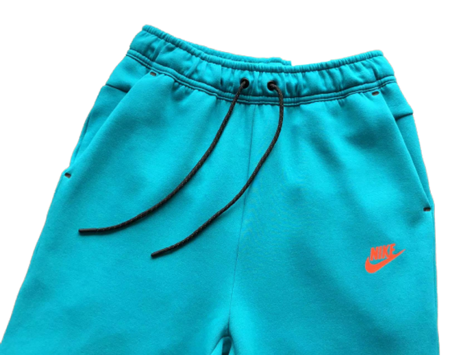 NK TECH SHORTS – LIGHT BLUE