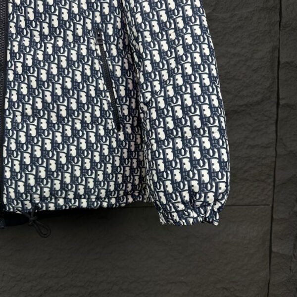 CD Jacket Monogram Hooded Puffer DO066