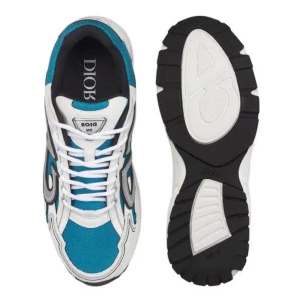 CD B30 – White/little blue